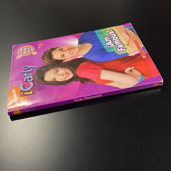 iCarly: iAm Famous! by Laurie McElroy - Scholastic Paperback Novel - Picture 3 of 10